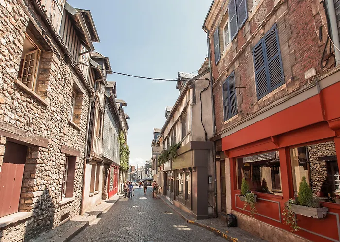 La Maison des Arts, Le Six Honfleur